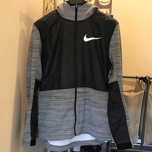 Nike Therma-Fit Basketball Winterized Jacket